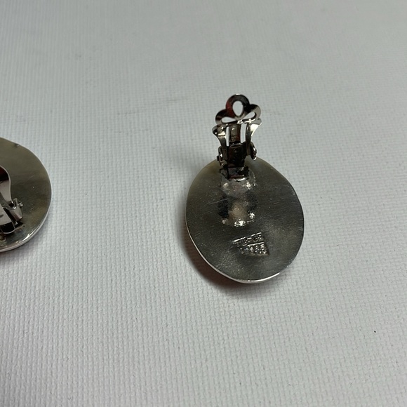 Sterling Silver, turquoise, and onyx clip on earrings - Picture 3 of 4